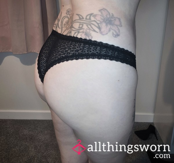 Black Lacey Panties 🖤