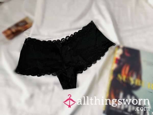 Black Lacey Panties • Flirty + Feminine Wear 🖤