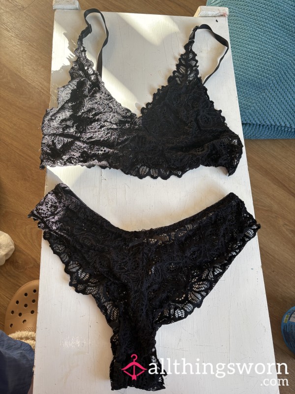 Black Lacy Bralette And Panties Set