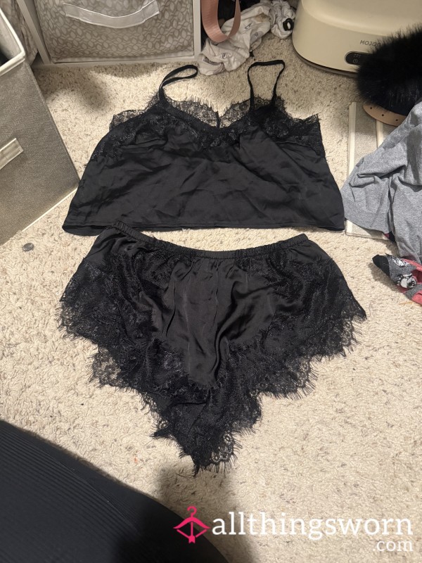 Black Lacy Lingerie Set ;)