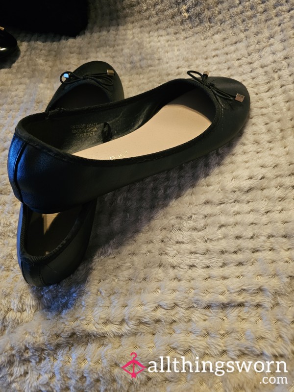 Black Leather Ballet Flats: Always The Smelly Little Shoe & Now Waiting For You To Worship 👣