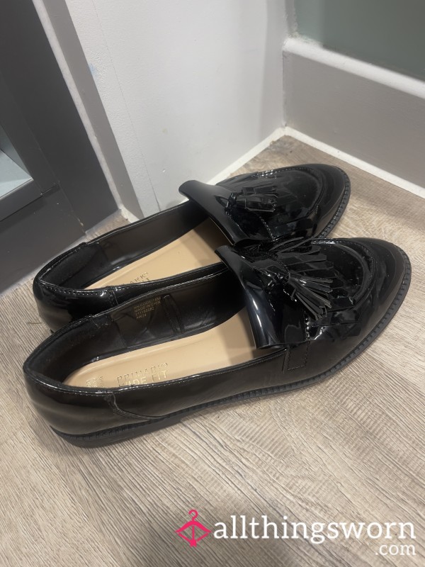 Black Leather Pumps