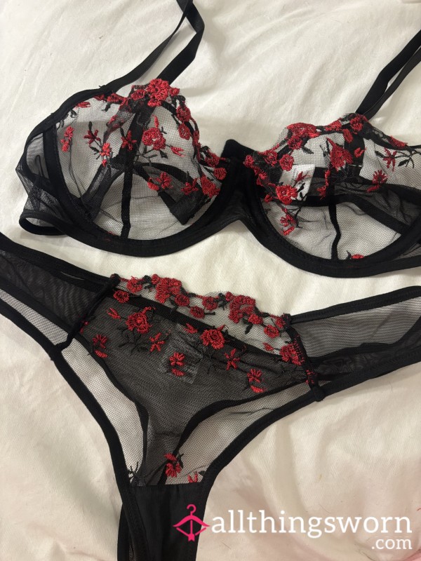 Black Lingerie Set
