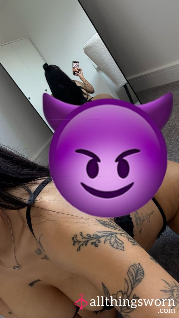 Black Lingerie With Cheeky Mirror View