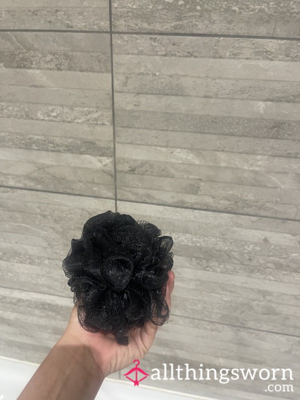 Black Loofah – Steamy Showers & Secret Scrubs