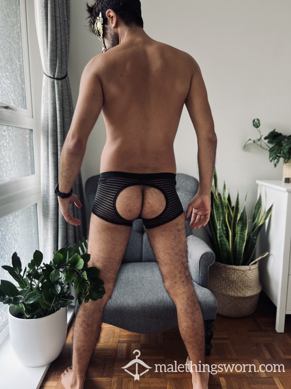 Black Mesh Trunk