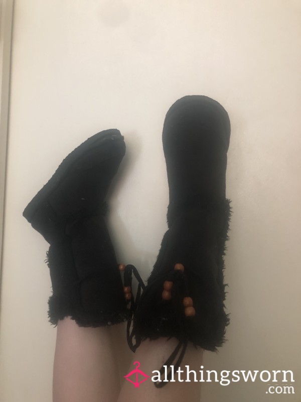 Black Mid-leg Ugg Boots