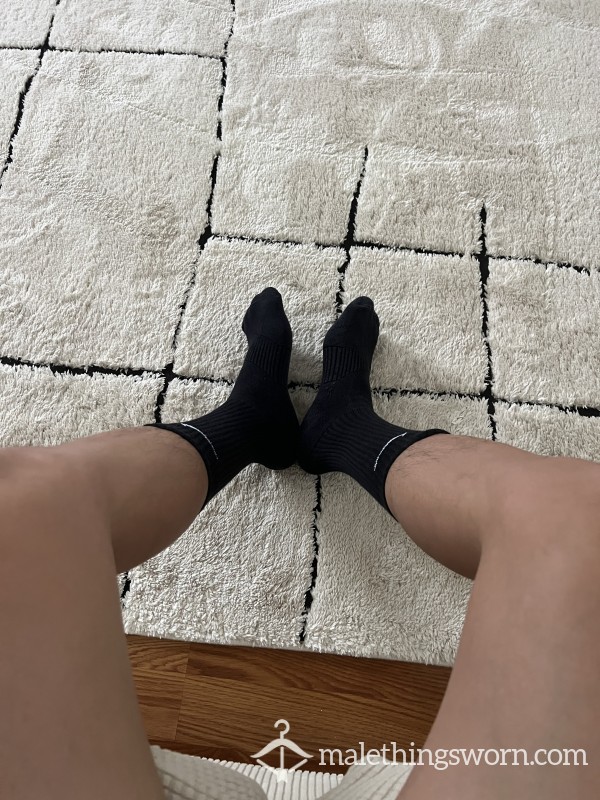 Black Nike Crew Socks