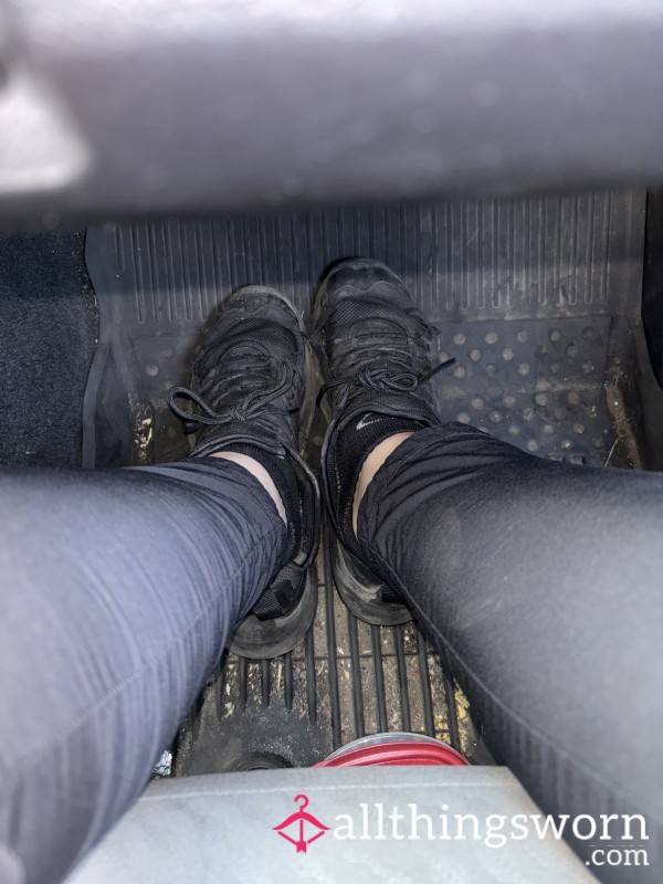 Black Nike Shoes
