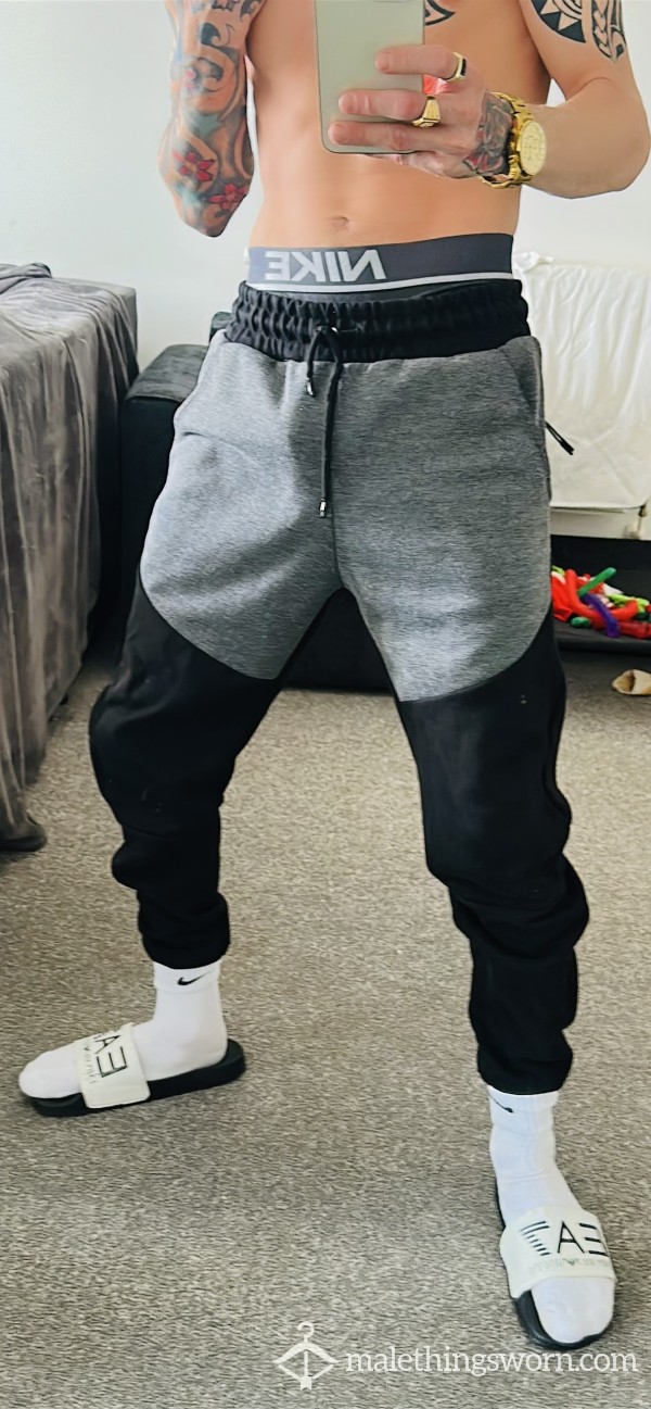 Black Nike Tech Joggers