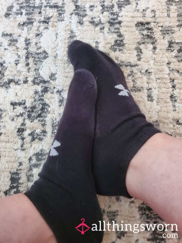 Black No Show Under Armour Socks