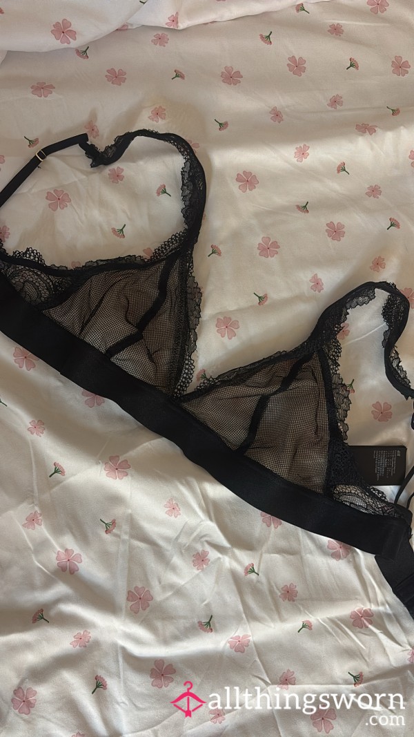 Black & Nude Mesh Bra 🖤✨