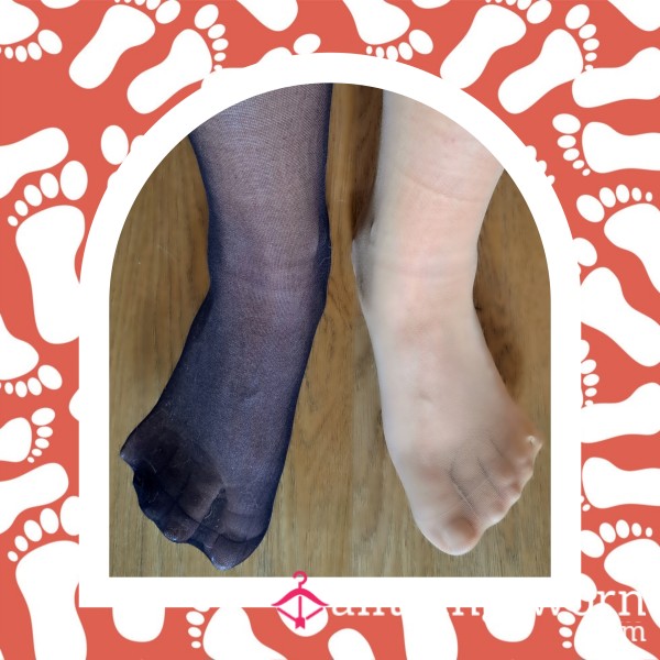 Black Or Tan Tights....the Choice Is Yours 👣💝
