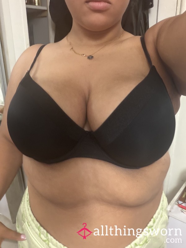 🖤 BLACK PADDED BRA 38E🖤