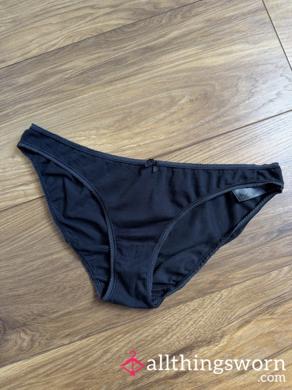 Black Panties • Hosp*tal Shift + Heavy Scent
