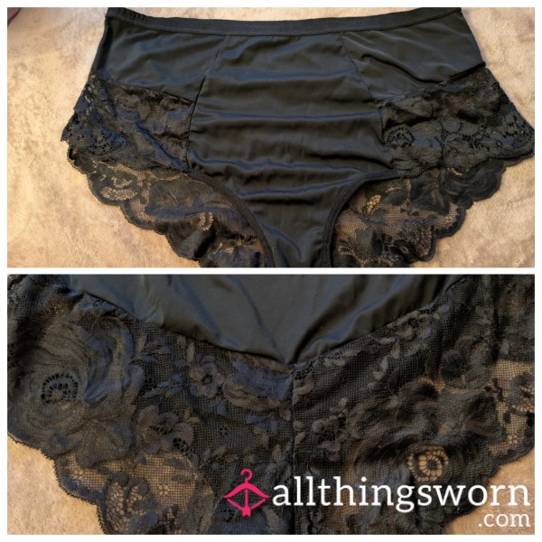 Black Panties With Lace Detail - 24 Hours Wear Included