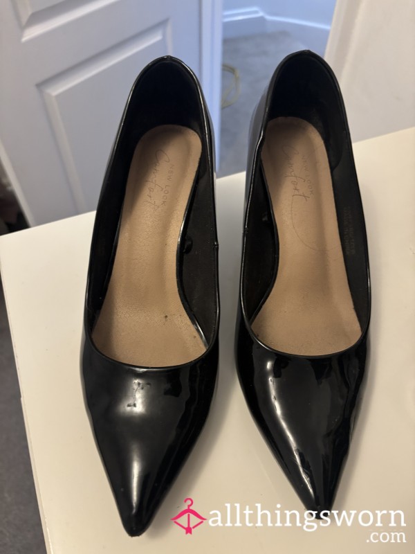 Black Patent Court Very Worn And Used