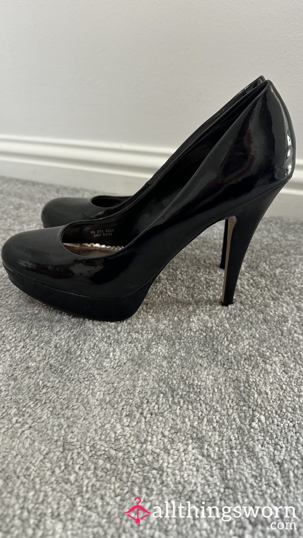 ✨ Black Patent High Heels – Size 7 ✨