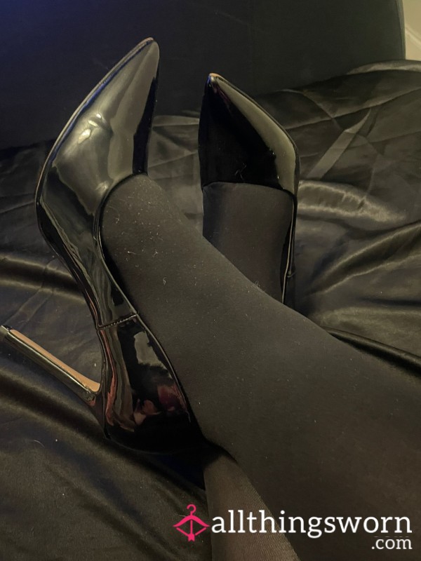 Black Patent High Heels 👠 Well Worn