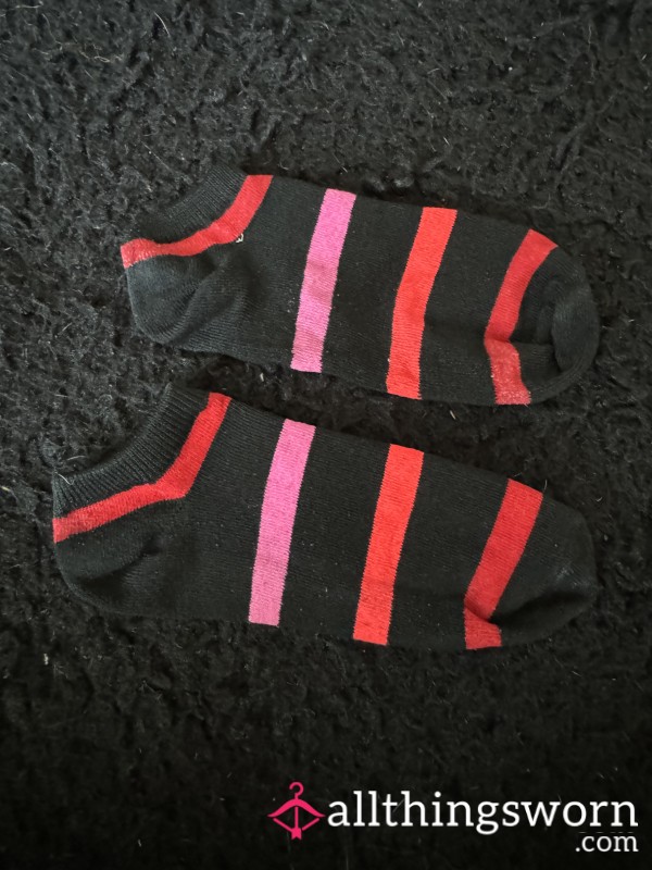 Black, Pink, And Red Striped Socks! 🖤🩷❤️
