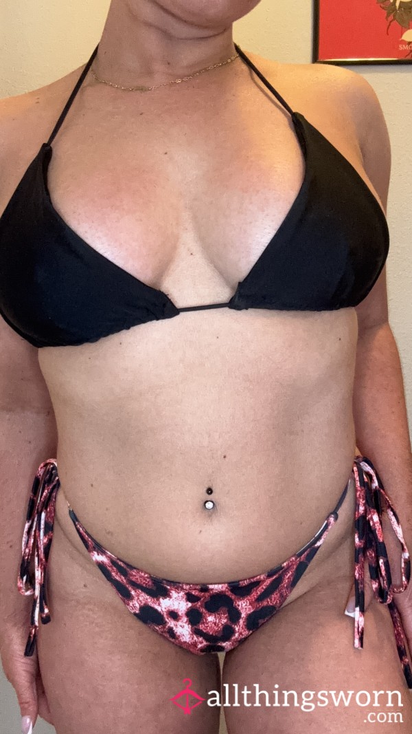 Black & Pink String Bikini 👙