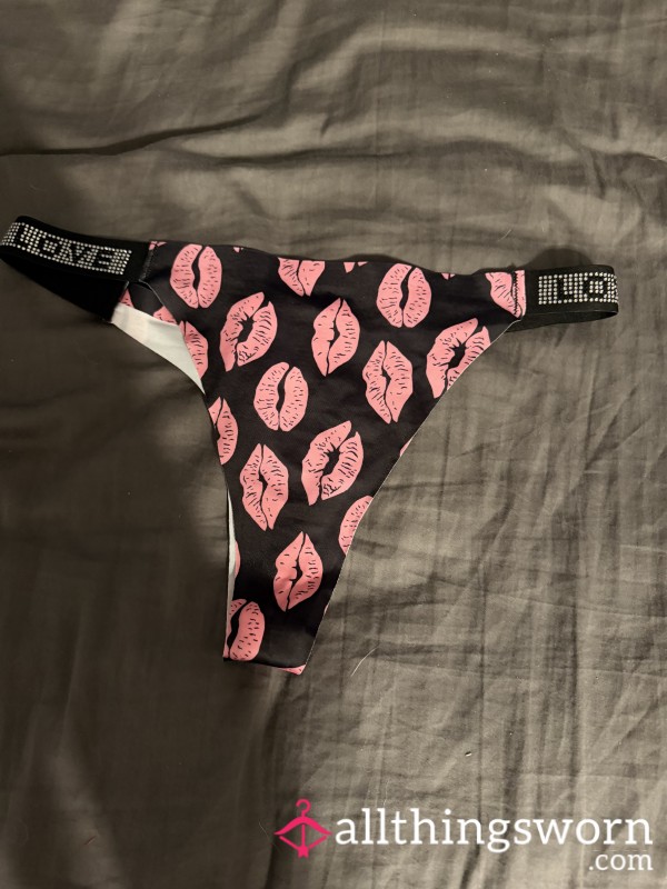 Black & Pink 💋 Thong