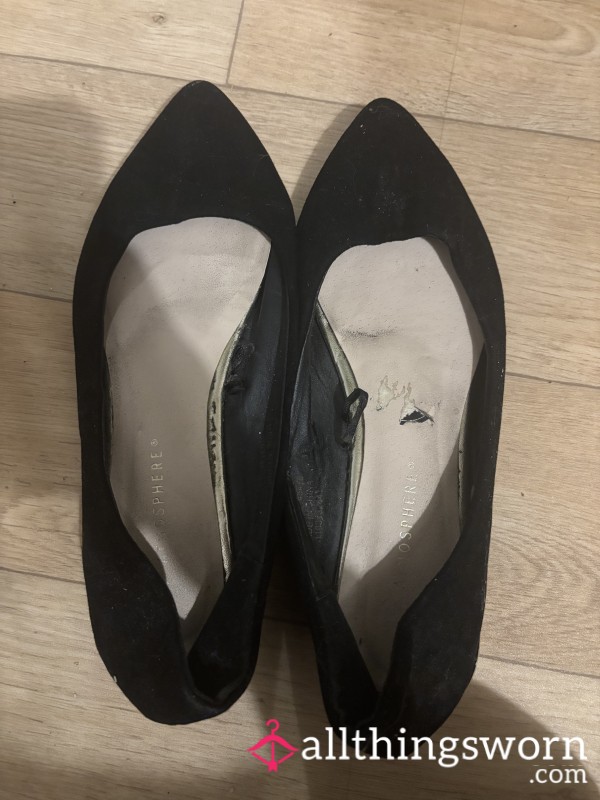 Black Pointed Toe Pump Flats