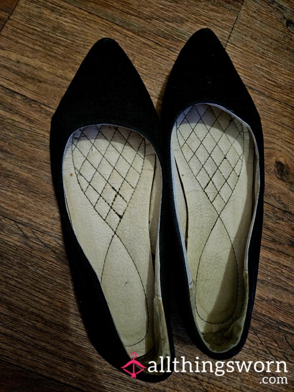 Black Pointed Toe Suede Flats