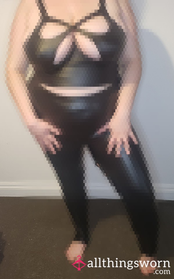 🖤😈Black PVC S**y Crop Top And Back Slit Trousers 🥵🖤