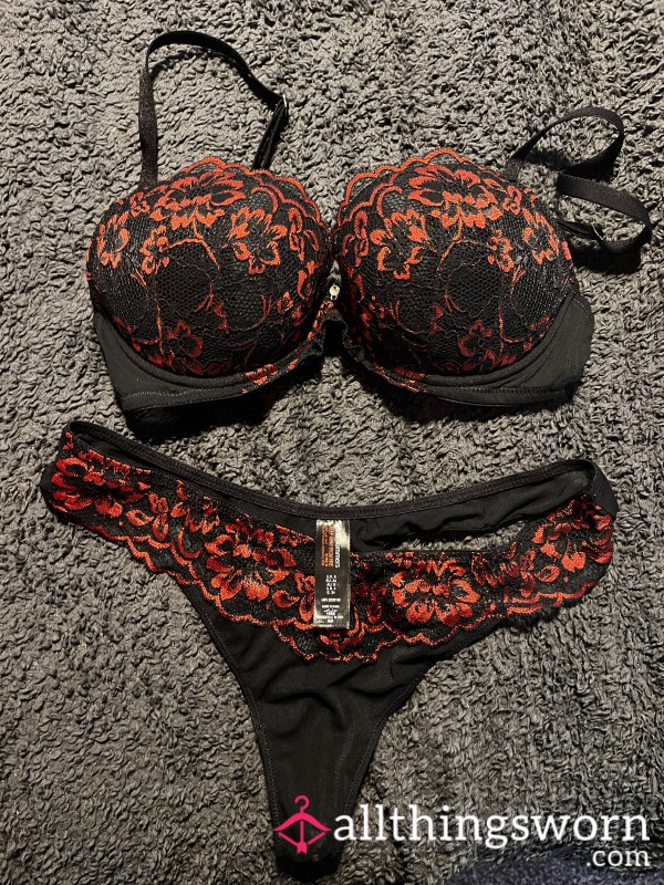 Black & Red Lacy Lingerie