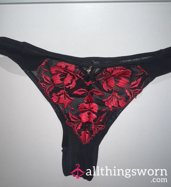 Black & Red Mesh/Lace Panties 💋
