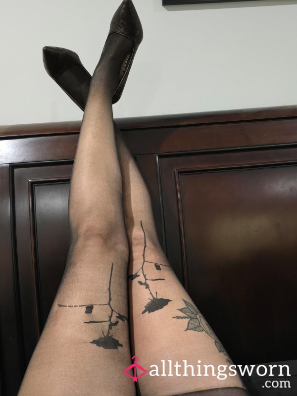 Black Rose Pantyhose & Heels
