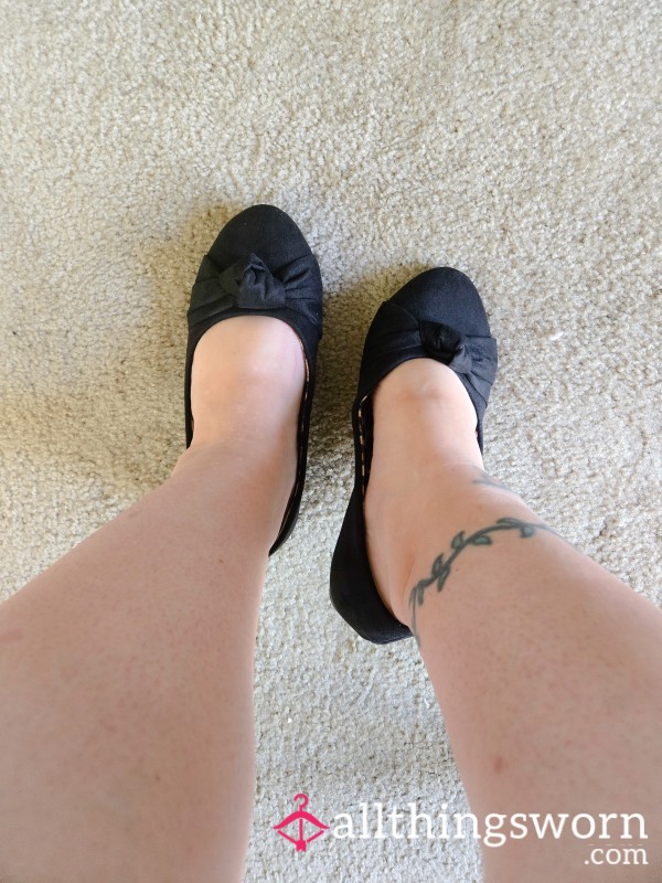 Black Round Toe Ballet Flats