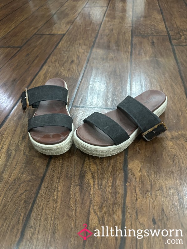 Black Sandals