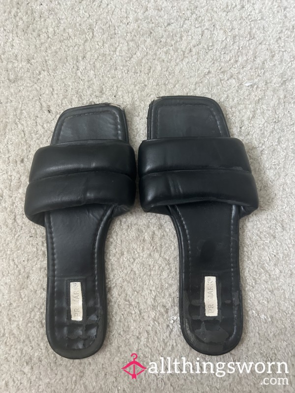 Black Sandals