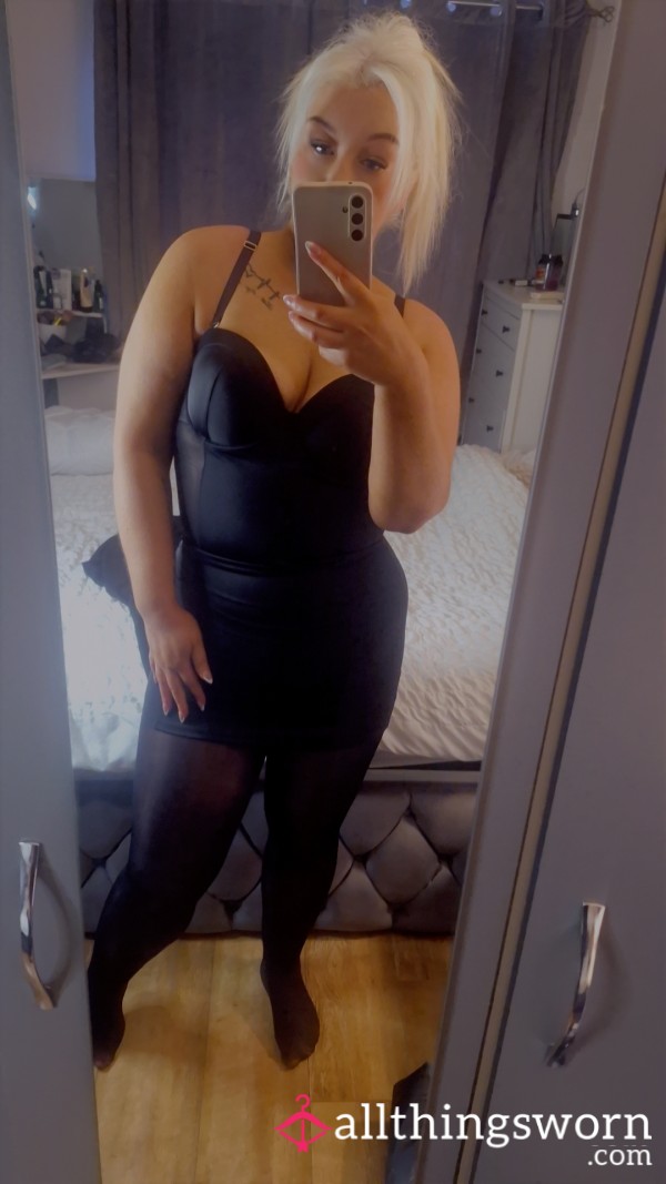 🖤Black Satin Pull Me In Full Body🖤