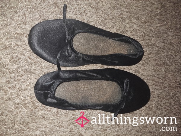 Black Satin Squishy Ballet Flats - Size 7