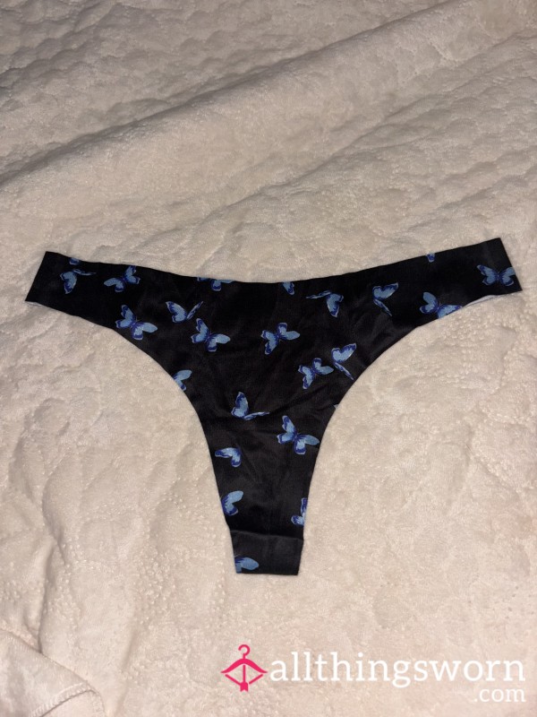 Black Seamless Thong With Bu*terfly’s