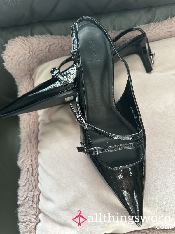 Black S**y Court Shoes