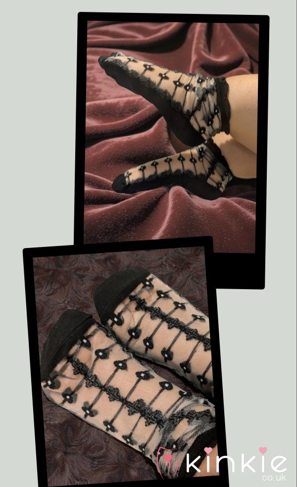 Black Sheer Patterned Socks
