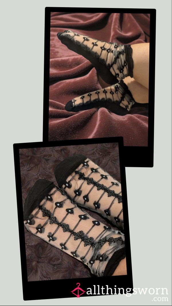 Black Sheer Patterned Socks