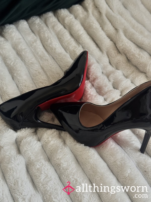 Black Shiny Heels, Red Soles.