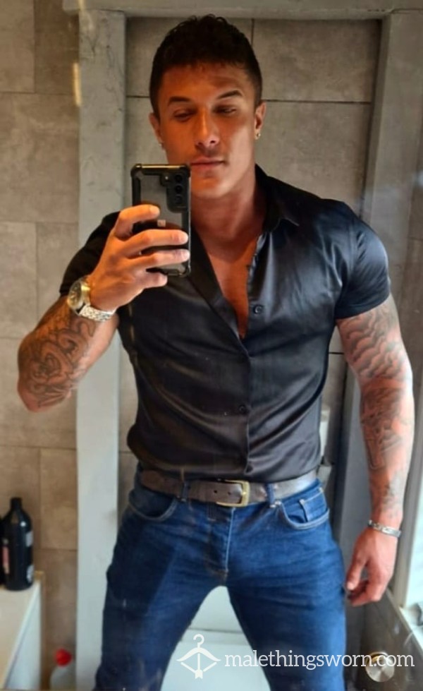 Black Shirt Skin Tight.  Have In White Aswell 😉