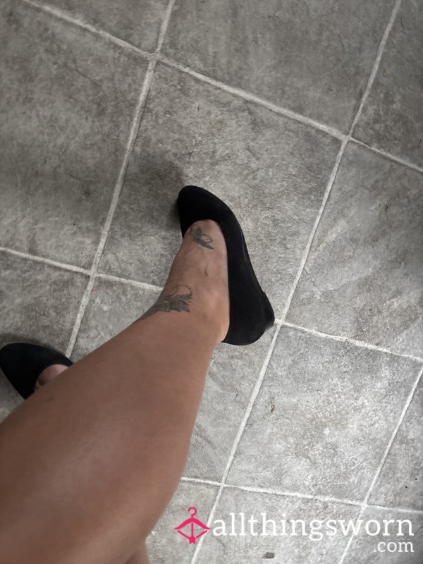 Black Shoe