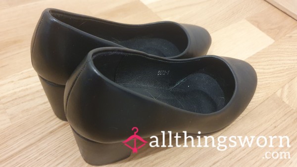 Black Shoes €45