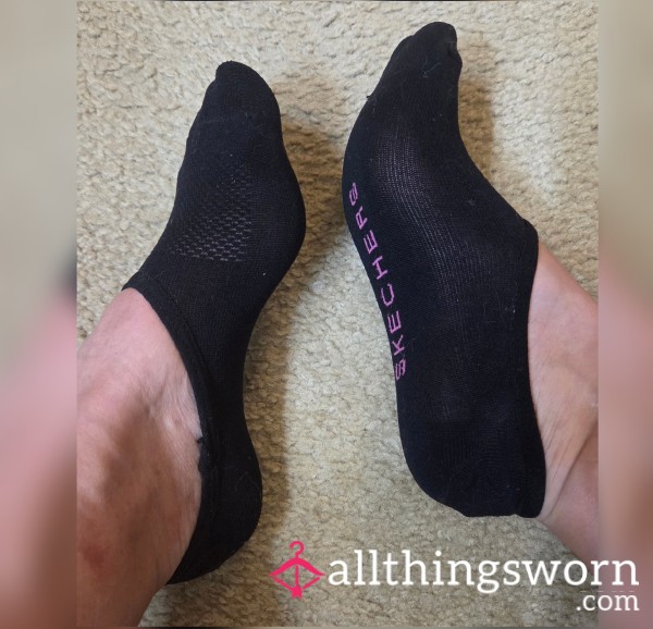 Black Sketcher No Show Socks