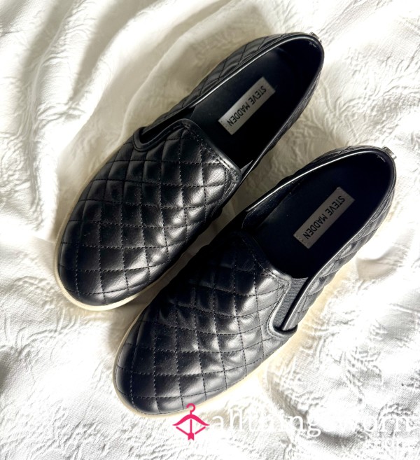 Black Slip-on 🖤 Size 10