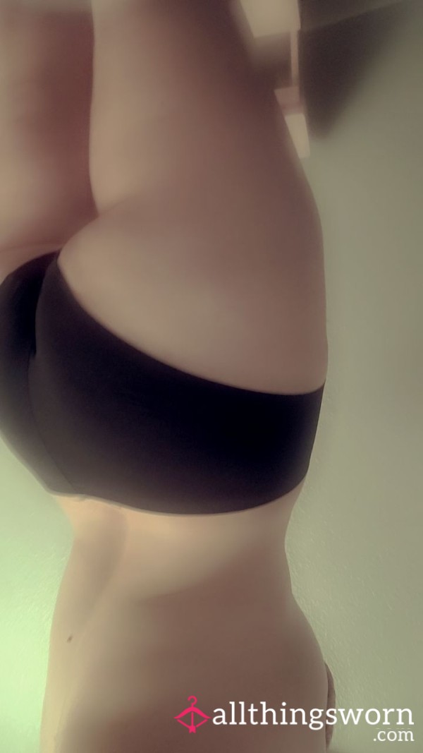Black Smooth Cheekys