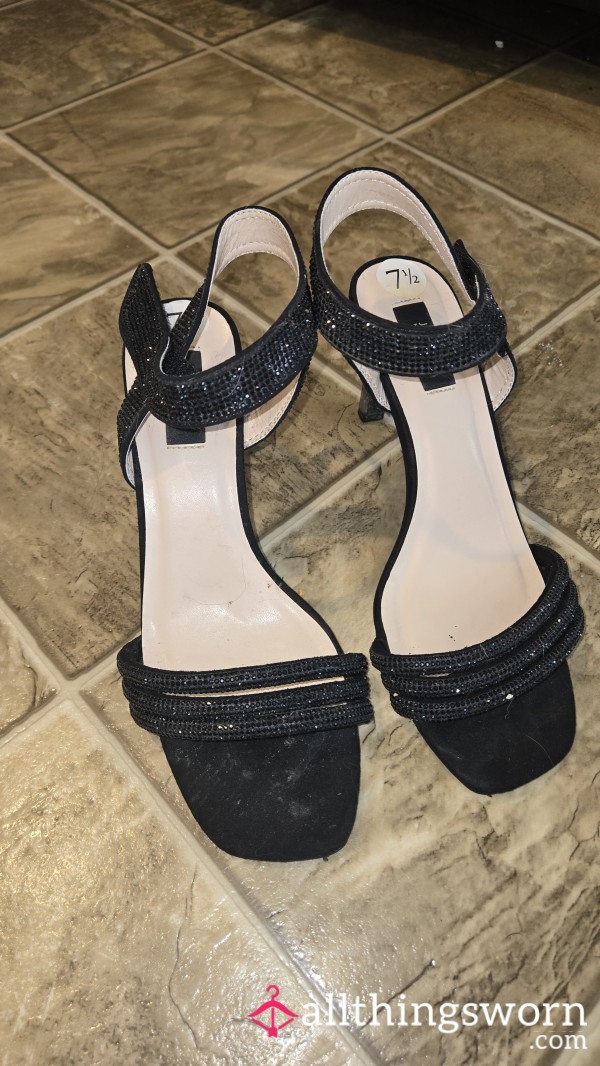 🖤✨️ Black Sparkly Heels ✨️🖤