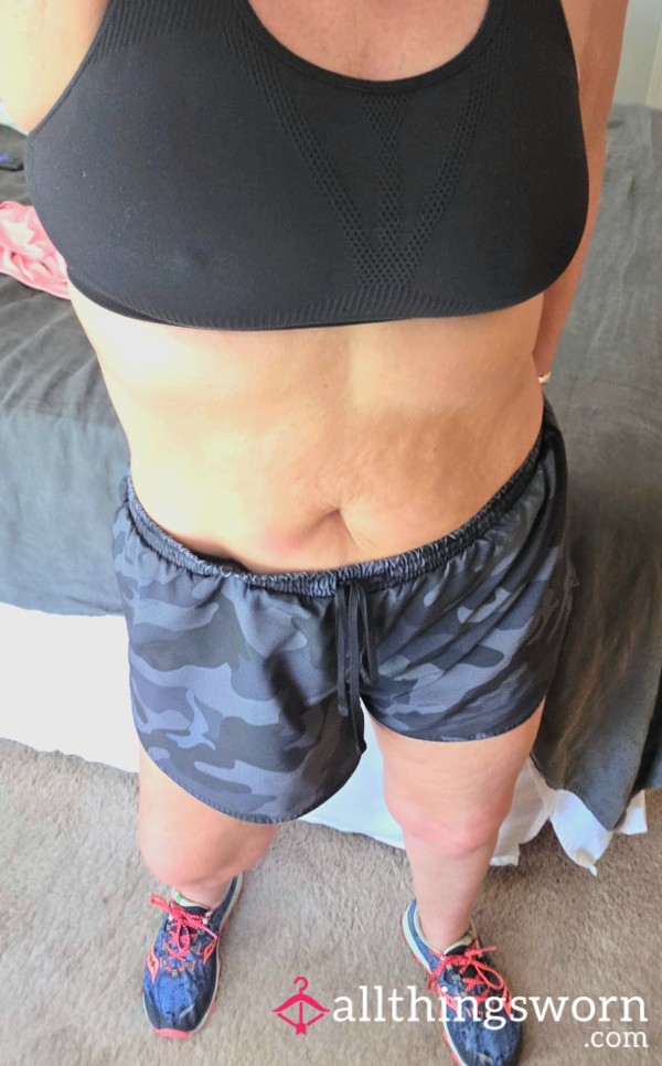 Black Sports Bra